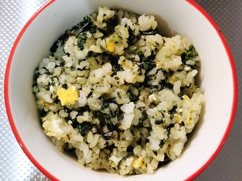 【簡単】ほうれん草のシンプル卵チャーハン